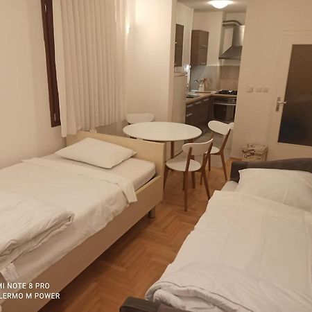 Zagreb Lake Star & Included Garage Parking Place ภายนอก รูปภาพ