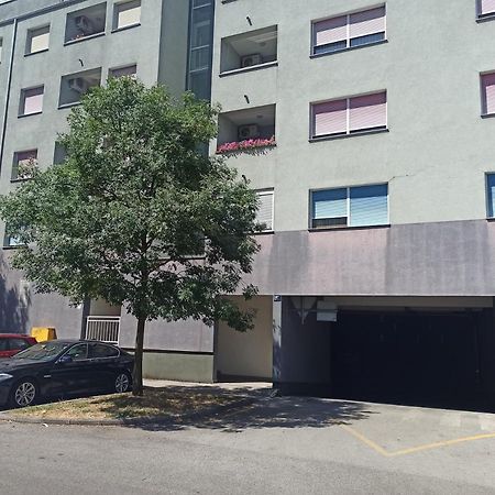 Zagreb Lake Star & Included Garage Parking Place ภายนอก รูปภาพ
